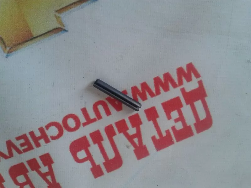 Штифт фиксирующий оси дифференциала Лачетти Ланос Реззо Нексия Авео F14D3 (GM: 96169094)