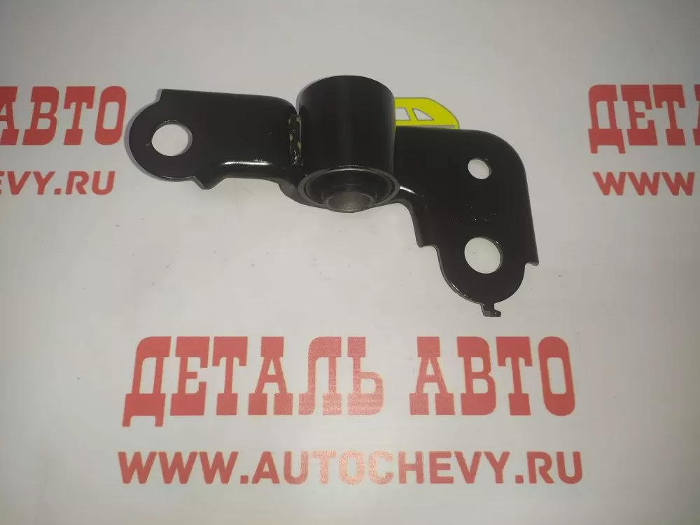 Сайлентблок переднего рычага задний правый Спектра (CAR-DEX: CMK701)