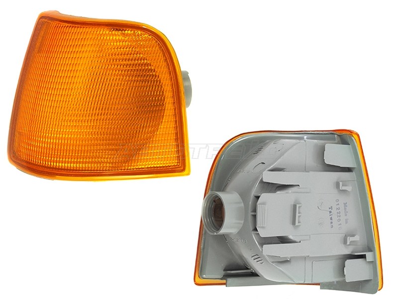Габарит Audi 100 82-90 (Слева) (TYC: TG-441-1506L-UE)
