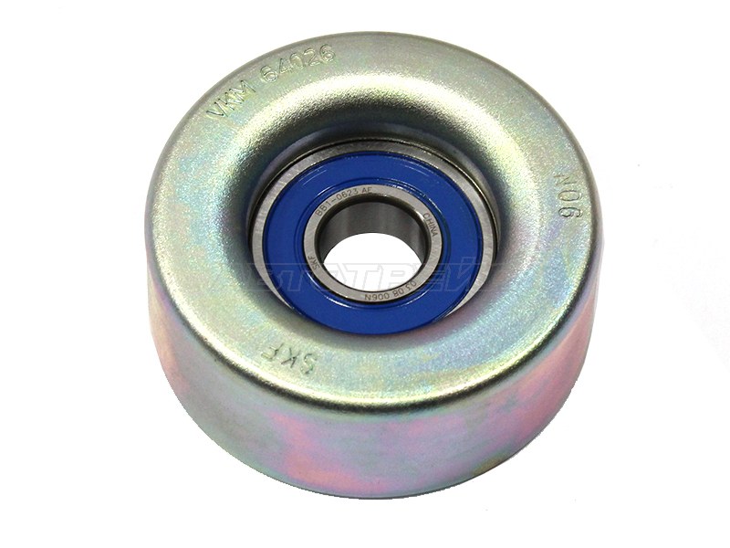 Ролик приводного ремня обводной MAZDA 2 /3 2007- (гладкий) (SKF: VKM64026)