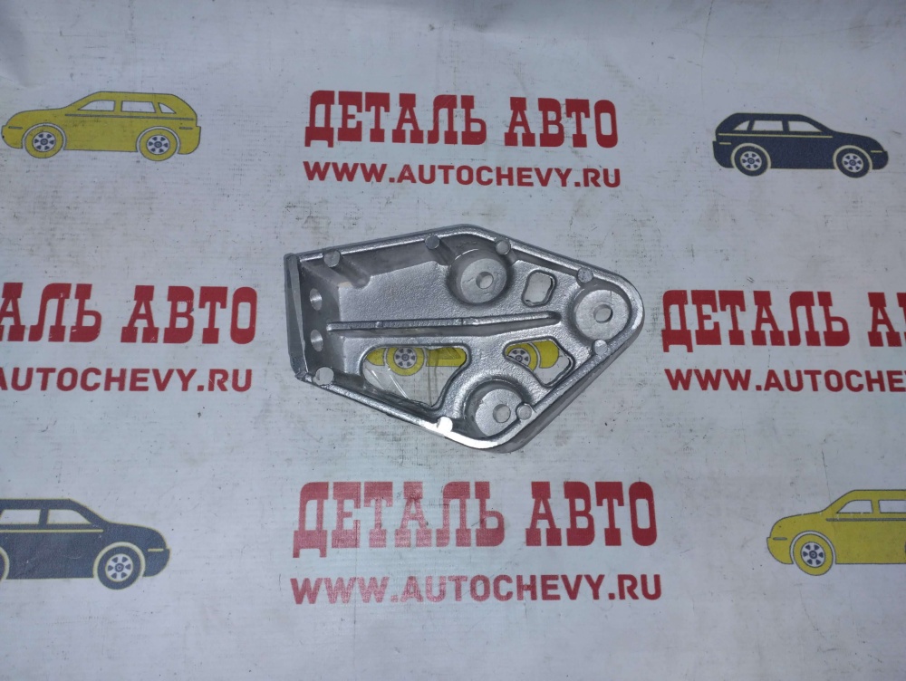Кронштейн двигателя правый Ланос Нексия (DAEWOO: 96078088)