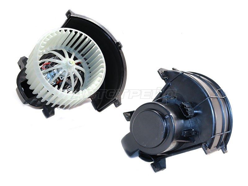 Мотор отопителя салона Audi Q7 05-15  / Volkswagen Touareg 02-10  / Porsche Cayenne 02-10  / Volkswagen Amarok 10-20 (SAT: ST-7L0820021Q)