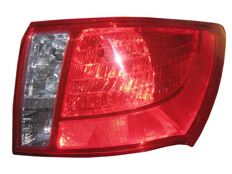 Фонарь задний Subaru Impreza 07-12 (Сзади / Справа) (DEPO: 220-1922R-UE)