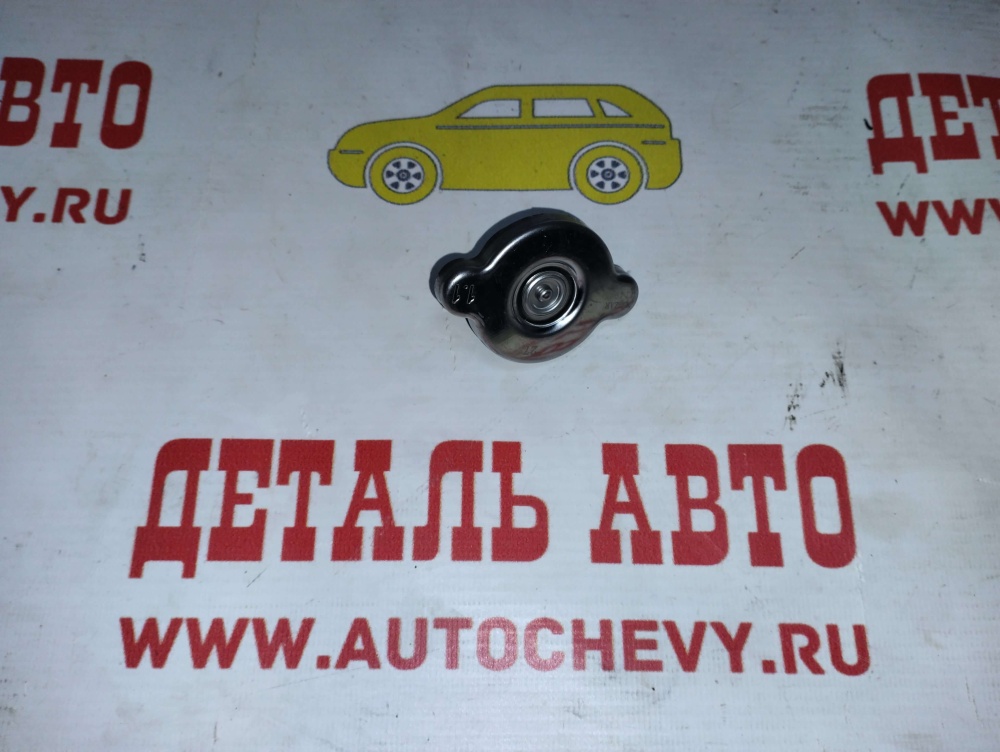 Крышка радиатора Солярис Рио i20 i30 Туксан (LUZAR аналог: 253301H100)