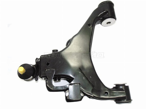 Рычаг нижний TOYOTA LAND CRUISER 200 /LEXUS LX570 07- LH (SAT: ST-48069-60030)